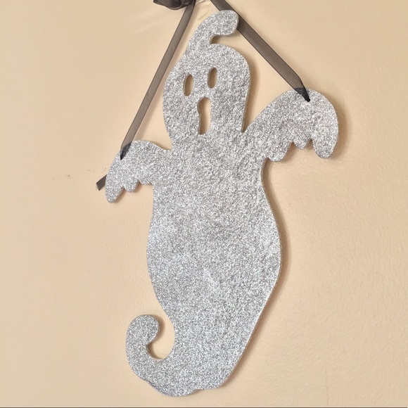 🐬 CLEARANCE ITEM: 13” Glittery Ghost Hanging Halloween Decoration - Picture 3 of 16